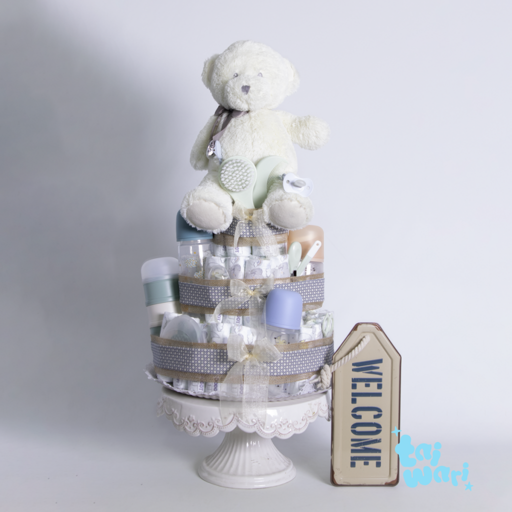 Tarta de pañales de 3 pisos artesanal