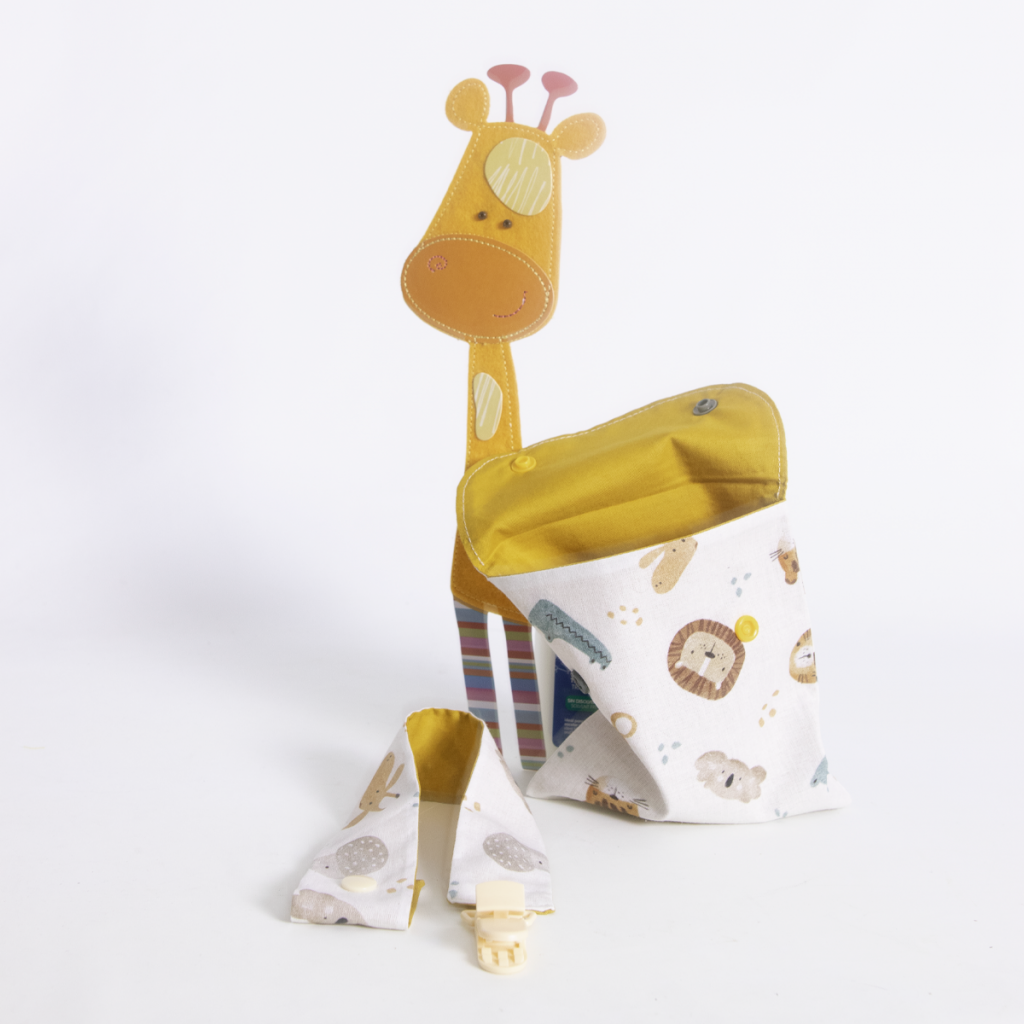Bolsa de tela y cinta de chupete